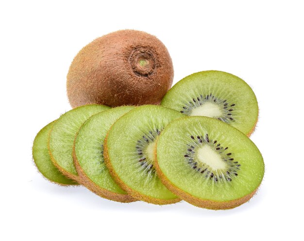 Kiwi isolato su bianco