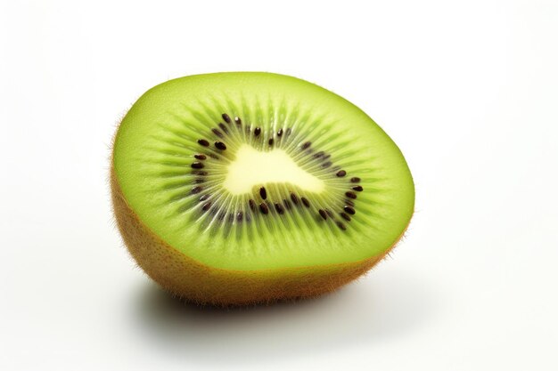 kiwi su sfondo bianco