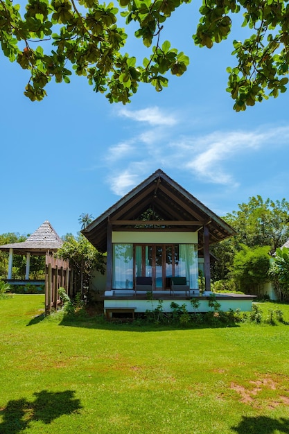 Koh Mack Thailand un bungalow di lusso con vista sull'oceano tropicale