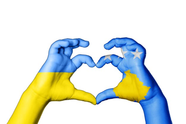 Kosovo Ucraina Cuore, gesto della mano che fa cuore, prega per l'Ucraina
