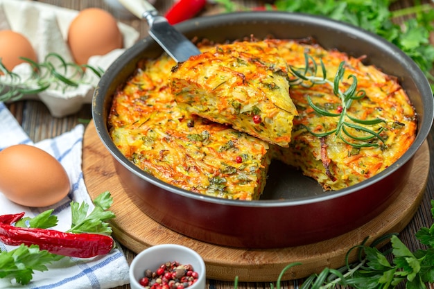 Kugel è una casseruola di verdure tradizionale