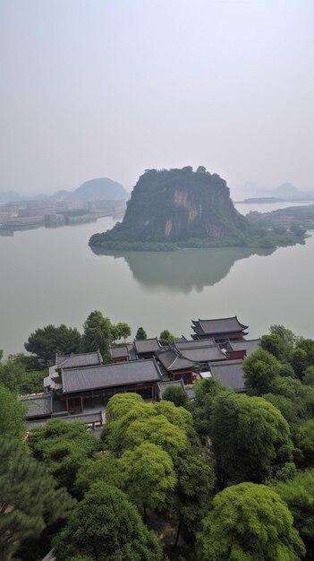 L'acqua nel lago è verde