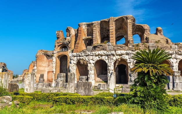 L'Anfiteatro di Capua, il secondo anfiteatro romano per grandezza - Italia