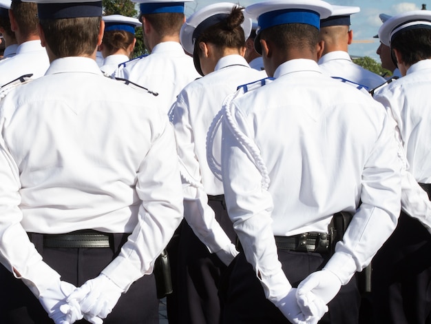 L'esercito pratica la loro parata durante la festa della repubblica.