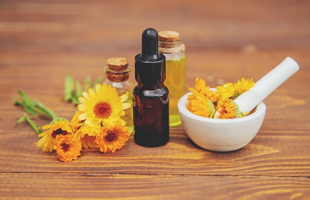 L'estratto di calendula. Piante medicinali.