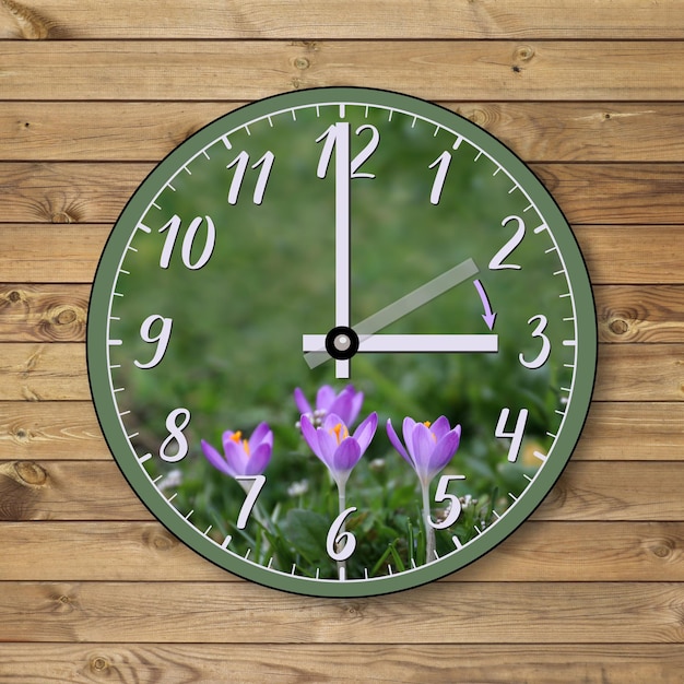 L'orologio mostra la lancetta che si muove in avanti dalle 2 del mattino in inverno alle 3 del mattino a primavera in orario di estate