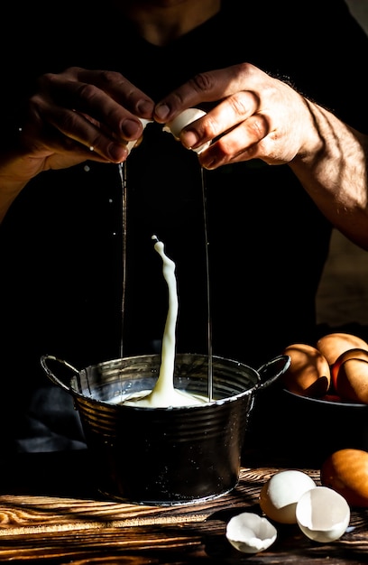 L'uovo è immerso nel latte