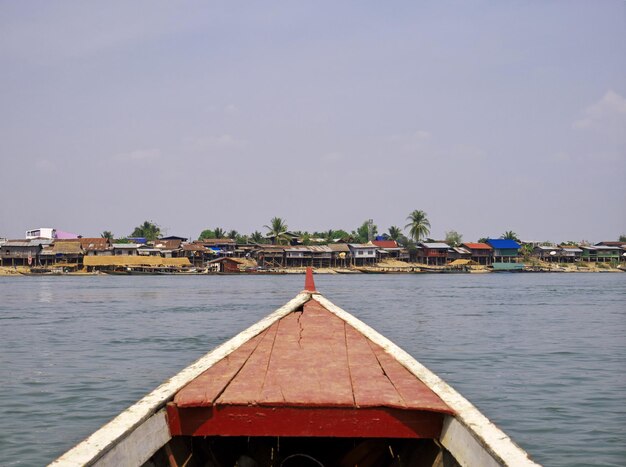 La barca sul fiume Mekong nel sud del Laos