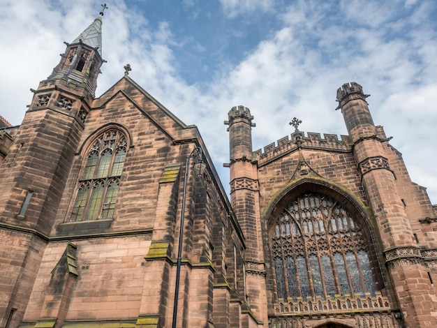 La cattedrale di Chester è un punto di riferimento della città di Chester in Inghilterra, eccezionale con l'architettura gotica in pietra