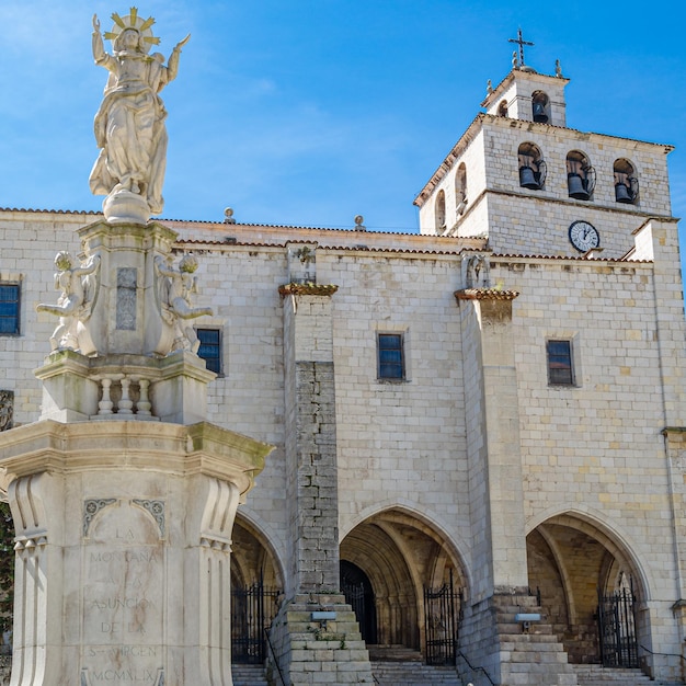 La cattedrale gotica dell'Assunzione di Nostra Signora a Santander, in Spagna