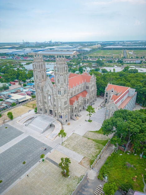 La chiesa di Song Vinh, conosciuta anche come Parish Song Vinh a Phu My, attira i turisti a visitare spiritualmente nei fine settimana a Vung Tau Vietnam La chiesa di Song Vinh ha un edificio simile alla Francia