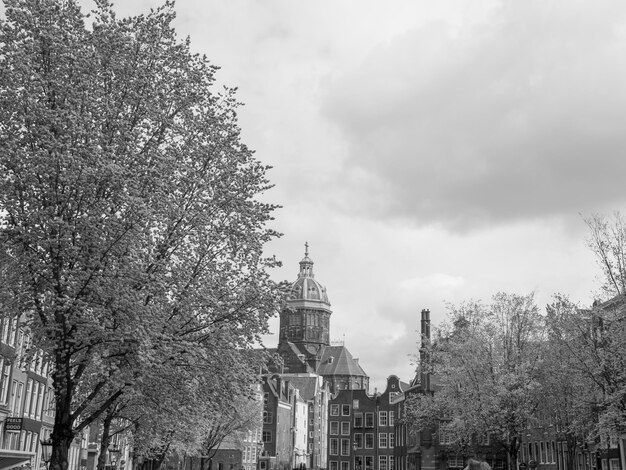 la città di Amsterdam nei Paesi Bassi