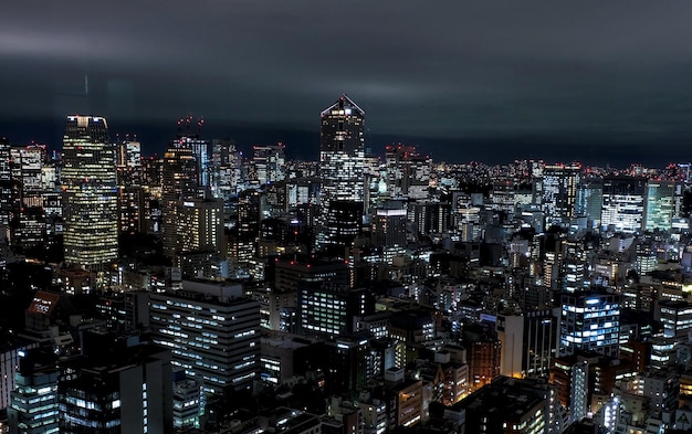 La città di Tokyo di notte