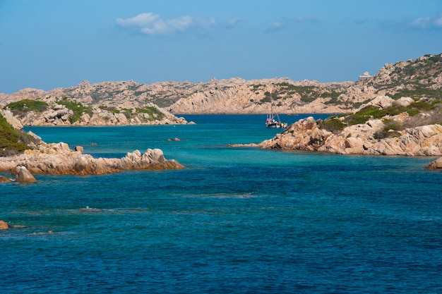 La costa dell'isola di Budelli