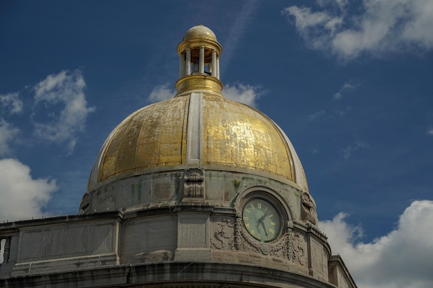 La cupola dell'oro della banca a Washington Georgetown ha dipinto il dettaglio delle case