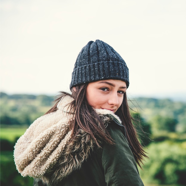 La donna gode della natura