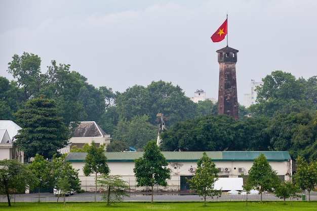 La Flag Tower di Hanoi è una torre che è uno dei simboli della città