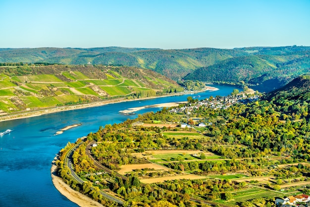 La grande ansa del fiume Reno a Boppard in Germania