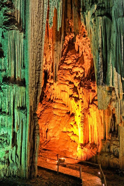 La grotta di Melidoni nell'isola di Creta in Grecia