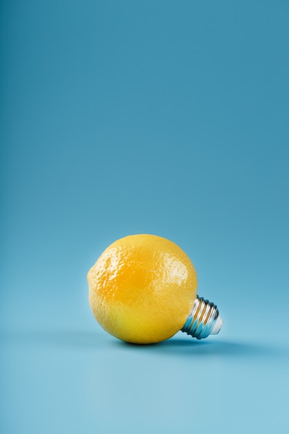 La lampadina è come un limone