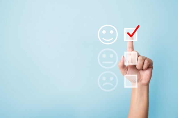 La mano sceglie di valutare il punteggio icona felice score