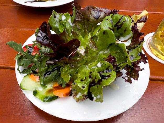 La meravigliosa insalata di cavolo