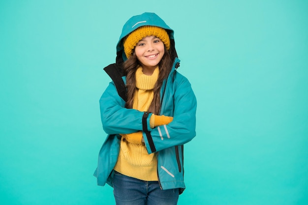 La migliore giacca a vento da ragazza felice per le vacanze Vacanze invernali vestiti a maglia moda stagione fredda