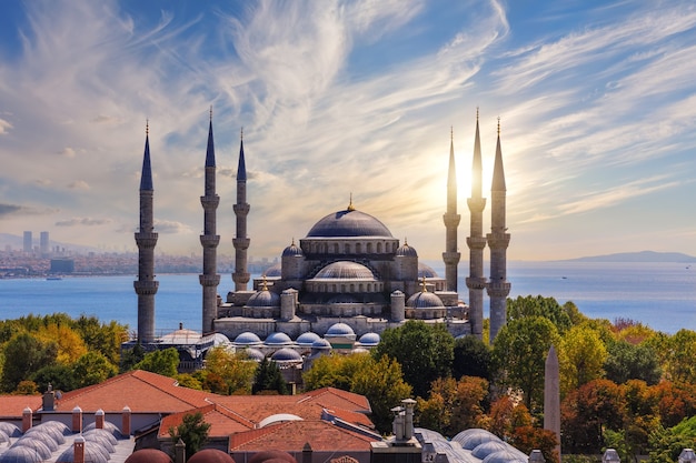 La Moschea Blu o la Moschea del Sultano Ahmet al tramonto, Istanbul, Turchia.