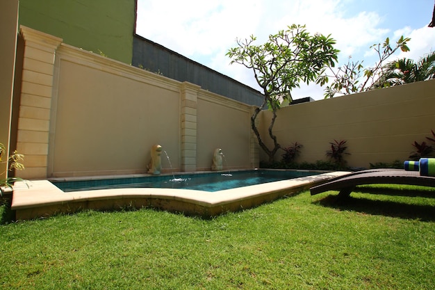 La piscina di o vicino a villa villa hoi an