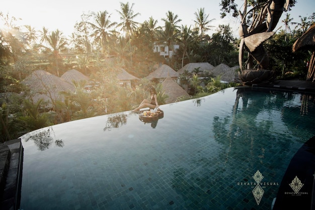 La piscina presso o vicino al resort sulla spiaggia di Bali