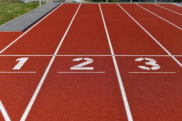 La pista rossa è numerata in uno stadio