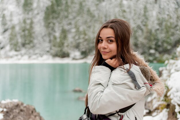 la ragazza che viaggia