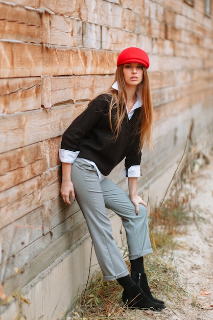 La ragazza con il Cappuccetto Rosso