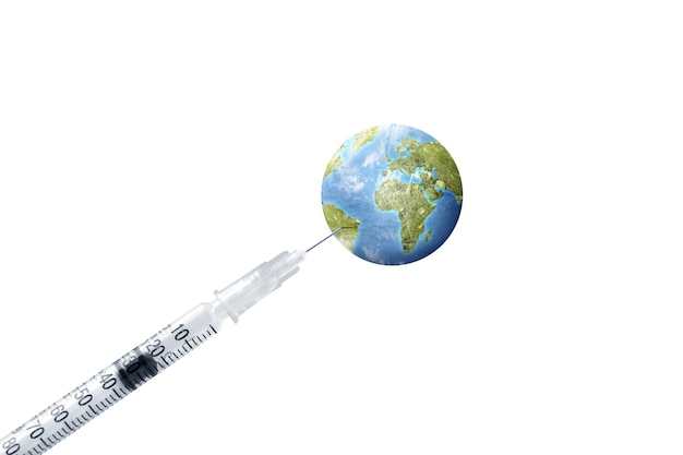 La siringa del vaccino contro il covid 19 per il mondo