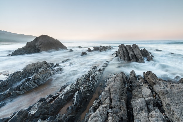 la spiaggia più esotica delle Asturie