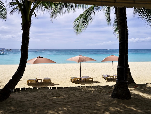 La spiaggia sull'isola di Boracay, Filippine