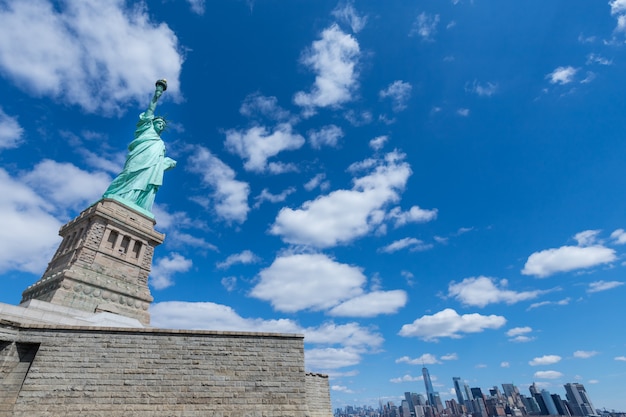 La Statua della Libertà e Manhattan, New York City, USA