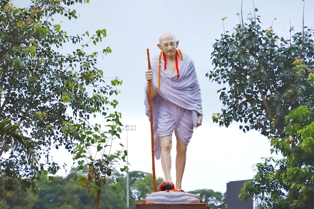 La statua di Mahatma Gandhi