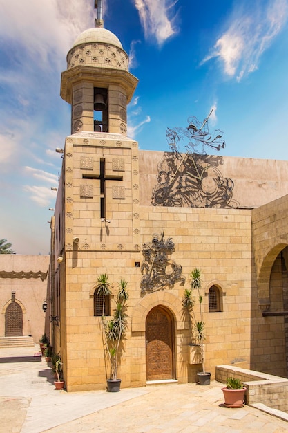 La vecchia strada nel quartiere copto del Cairo Vecchio Cairo, Egitto