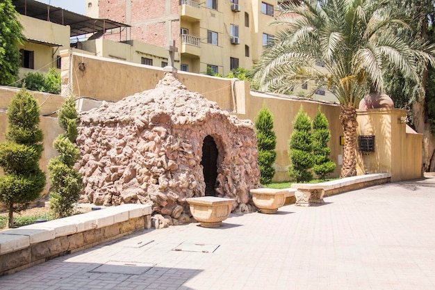 La vecchia strada nel quartiere copto del Cairo Vecchio Cairo, Egitto