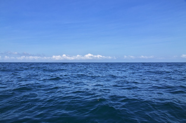 La vista del Mar dei Caraibi vicino a Cartagena in Colombia