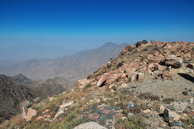 La vista delle montagne Hejaz in Arabia Saudita