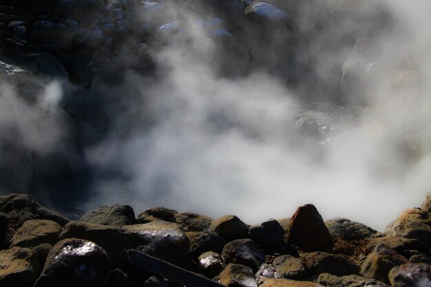 La vista panoramica della cascata