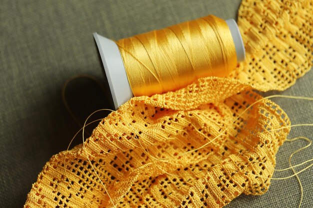 Lace yarn and handmade lace