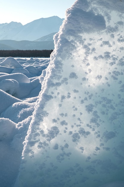 Lago Baikal entro l'inverno in Siberia