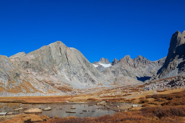 Lago d'autunno