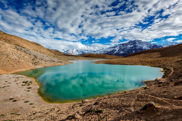 Lago Dhankar in Himalaya