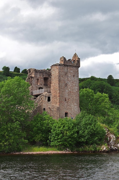 Lago di Loch Ness in Scozia nel Regno Unito