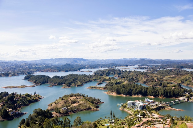 Lago Guatape ad Antioquia, Colombia