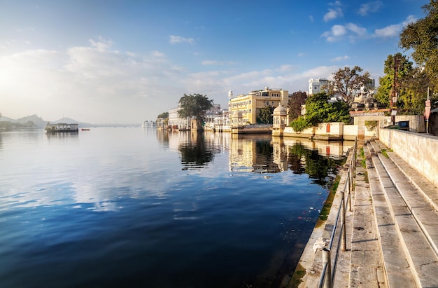 Lago Pichola in India